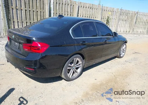 2017 BMW 330I из США, поврежденный, VIN WBA8B9G54HNU09780